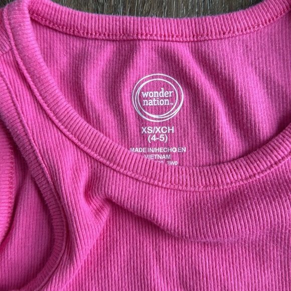 Lot of girls clothes size 4-5T.  All in great used condition! - Picture 9 of 11